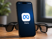 Además de un colgante, Meta está trabajando en varias smartglasses.