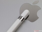 en el nuevo Apple Pencil de 2018 se anunciaron un montón de nuevas funciones, y en el de 2023 se eliminaron un montón de ellas. (Crédito de la imagen: Propio)