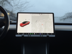 La Ctrl-Bar es un accesorio de botón físico que se acopla a la pantalla central de un Tesla Model Y o Model 3. (Fuente de la imagen: Indiegogo)
