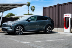 A partir del cuarto trimestre de 2026, los conductores de modelos Volvo totalmente eléctricos, como el compacto EX30, podrán utilizar más de 20.000 Supercargadores Tesla en toda Europa directamente a través de la aplicación para smartphone de fábrica.