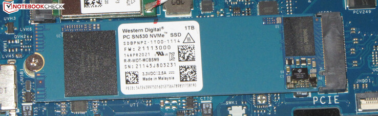 Un SSD NVMe sirve como unidad del sistema.