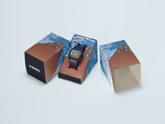 Los relojes G-Shock x Katsushika Hokusai de Casio (DW-5600KHG25-1 en la imagen) ya están disponibles en Europa. (Fuente de la imagen: Casio)