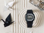 El Casio G-Shock DW-5600RGM-1 es uno de los dos relojes con temática de origami
