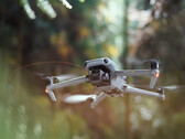 La serie Mini 3 de DJI podría llegar antes de fin de mes, Mavic 3 Cine en la imagen. (Fuente de la imagen: DJI)