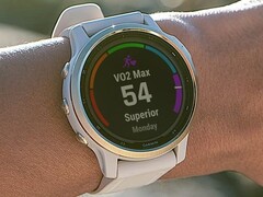 Garmin ha lanzado la versión beta 26.96 del software para el Fenix 6S y otros smartwatches relacionados. (Fuente de la imagen: Garmin)