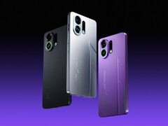 La serie Oppo K13 Turbo cuenta con un ventilador de refrigeración para mantener baja la temperatura durante las tareas intensivas. (Fuente de la imagen: Oppo)