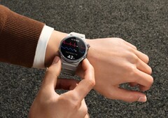 El Oppo Watch X3 tiene una robusta carcasa de titanio.