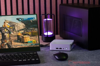 Kit Intel NUC 13 Pro Desk Edition con un Razer Core X y Nvidia GeForce RTX 3060 Ti