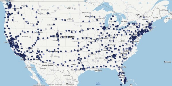Cargadores eléctricos de alta velocidad salpicarán el paisaje de EE.UU. en 2023, y éste es sólo uno de los proveedores. (Fuente de la imagen: Electrify America)