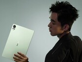 La versión de este año del Huawei MatePad 12 X es la viva imagen de su predecesor. (Fuente de la imagen: Huawei)