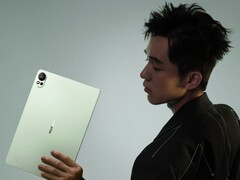 La versión de este año del Huawei MatePad 12 X es la viva imagen de su predecesor. (Fuente de la imagen: Huawei)