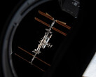 La Estación Espacial Internacional en órbita vista desde la nave Crew Dragon de SpaceX. (Fuente de la imagen: NASA Johnson en Flickr)