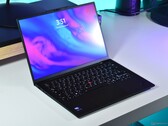 Cambiando eficiencia por 5G opcional y Lunar Lake por Arrow Lake: Análisis del portátil Lenovo ThinkPad X1 Carbon Gen 13