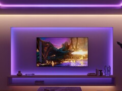 La tira de luz ultrabrillante Flux de Philips Hue (en la imagen) ya está disponible en algunos países europeos. (Fuente de la imagen: Philips Hue)