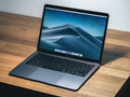 Apple Los modelos de la próxima generación de MacBook Pro podrían tener pantallas más altas para acompañar a sus nuevos SoC. (Fuente de la imagen: Howard Bouchevereau)