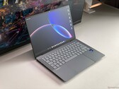 Análisis del portátil Asus Googlebook 14 - Un ExpertBook Ultra con una Glowbar