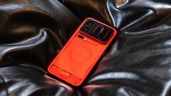 El Xiaomi 18 Pro (Max) global no estará disponible en una edición roja transparente en Europa, aunque sí puedes esperar otro tipo de rojo.
