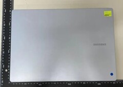 El Samsung Galaxy Book4 Edge se lanzará en dos sabores (imagen vía Naver)
