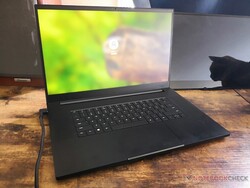 En revisión: Razer Blade 17 2022. Unidad de prueba proporcionada por Razer