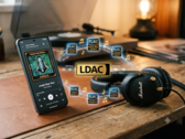 El smartphone transmite música en alta resolución a los auriculares