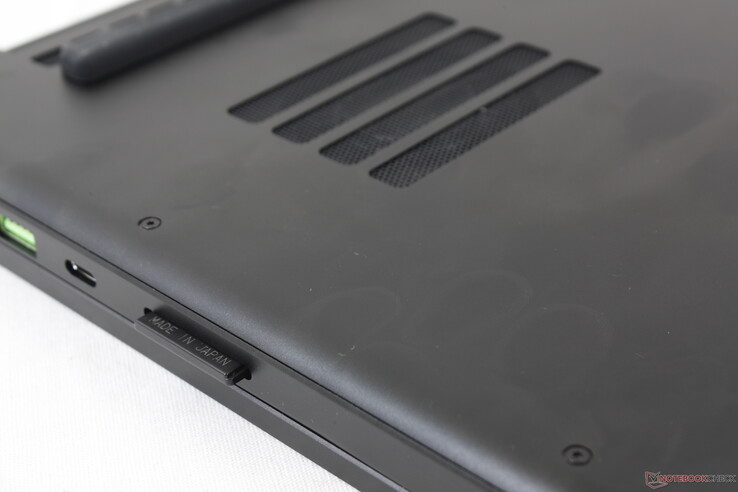 Uno de los pocos portátiles que integra un lector de tarjetas SD UHS-III