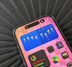 El Face ID bajo la pantalla hace potencialmente redundante un recorte permanente de la Isla Dinámica. (Fuente de la imagen: Christine Tomero-Chan/Digital Trends)