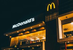 McDonald's imprimirá en 3D las pantallas de las lámparas con materiales reciclables. (Fuente de la imagen: Robi Pastores / Pexels)