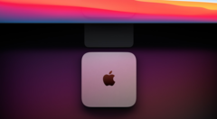 El nuevo Mac Mini y el DTK son prácticamente indistinguibles. (Fuente de la imagen: Apple)