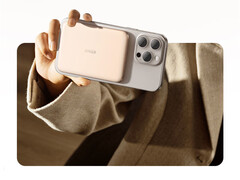 El Anker Air 2 se lanzó a 299 CNY en China, unos 32 dólares. En la imagen: el power bank. (Fuente de la imagen: Anker - editado)