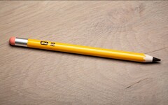 ColorWare dota al lápiz Apple de un diseño retro. (Imagen: Colorware)