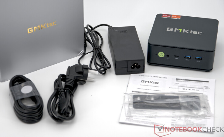 Volumen de suministro del GMKtec NucBox M6 Ultra