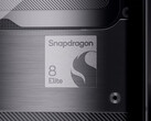 Ocho de los diez teléfonos de la lista están equipados con el Snapdragon 8 Elite. En la imagen: una foto promocional del RedMagic 10S Pro. (Fuente de la imagen: RedMagic)