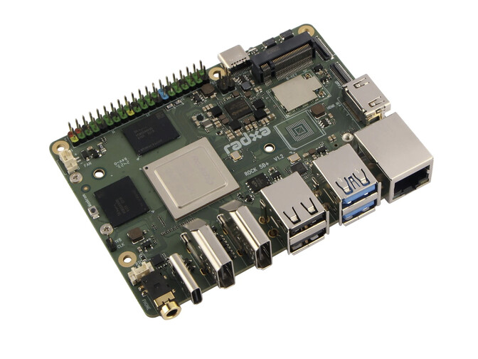 Radxa ROCK 5B 16GB emmc 32GBセット販売 Radxa lanza Rock 5B Plus con hasta 32 GB de RAM LPDDR5 para