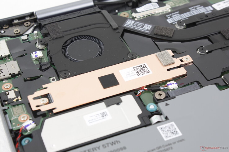 La SSD M.2 principal viene con su propio disipador de calor