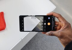 MKBHD ya tiene en sus manos el OnePlus 9 Pro y ha ofrecido un vistazo a su modo de cámara Pro. (Fuente de la imagen: MKBHD)