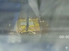 La nueva pila pinchada con un clavo (Fuente de la imagen: Sun, Y., Zuo, C., Wang, H. et al 2025; AI-editado)