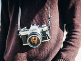 Canon parece estar considerando una cámara sin espejo basada en el diseño de la Canon AE-1, que se ha hecho popular entre los aficionados. (Fuente de la imagen: The Canon Camera Museum)