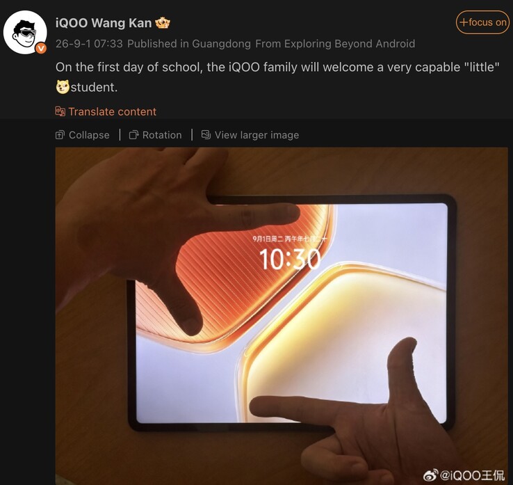 Wang Kan, ejecutivo de iQOO, parece insinuar el lanzamiento de una tableta compacta.