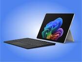La Surface Pro 12 "para empresas" puede adquirirse en colores negro o platino.