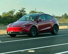 El Tesla Model Y Standard renderizado en color rojo. (Fuente de la imagen: Moose/X)