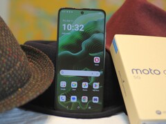 El Moto G36 tendrá una batería mucho mayor que el Moto G35 (en la imagen). (Fuente de la imagen: Notebookcheck)