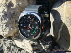 Se cree que el Galaxy Watch Ultra 2 se parecerá mucho a su predecesor, que analizamos a finales del año pasado. (Fuente de la imagen: Notebookcheck)