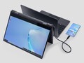 El NexDock 360 se puede conectar a un teléfono inteligente a través de un solo cable. (Fuente de la imagen: Computadora Nex)