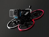 La GoPro Hero 10 Black Bones es lo suficientemente ligera como para ser transportada por un dron FPV. (Fuente de la imagen: GoPro)