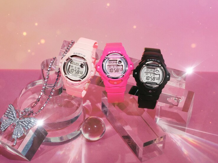 De izquierda a derecha: los relojes Casio BG-169KB-4, BG-169KB-4B1 y BG-169KB-1