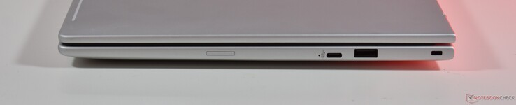 derecha: USB-C 3.2 Gen 2, USB A 3.2 Gen 1, ranura de bloqueo Kensington
