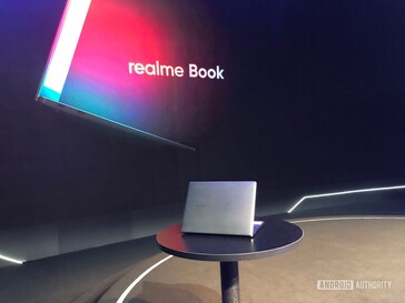 Realme Book back (imagen vía Android Authority)