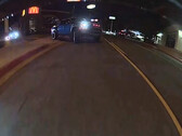 El Tesla Model 3 registra una persecución en la carretera y un acoso a los conductores de vehículos eléctricos por parte de los propietarios de camiones Ford y Chevy, ya que las llamadas al 911 caen en saco roto