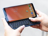 El Pro1-X se sigue vendiendo por 599 euros con 6 GB de RAM y 128 GB de almacenamiento. (Fuente de la imagen: F(x)tec)