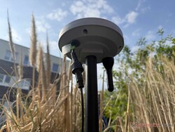 El Anthbot M9 navega mediante antena RTK de serie.